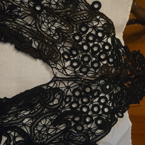 Handmade black lace collar - Picture 5 of 5